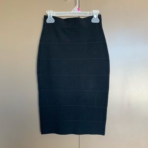 🔥 ROMEO + JULIET STRETCH PENCIL SKIRT